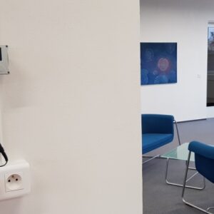 Adaptér pro externí napájení IoT snímače s rádiovým výstupem do sítě Sigfox