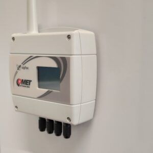 Držák pro upevnění snímače COMET na magnetické povrchy